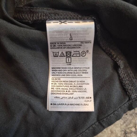 Old Navy Women's Charcoal Gray Rayon Pintuck Sleeveless Top NEW NWT - Picture 9 of 10